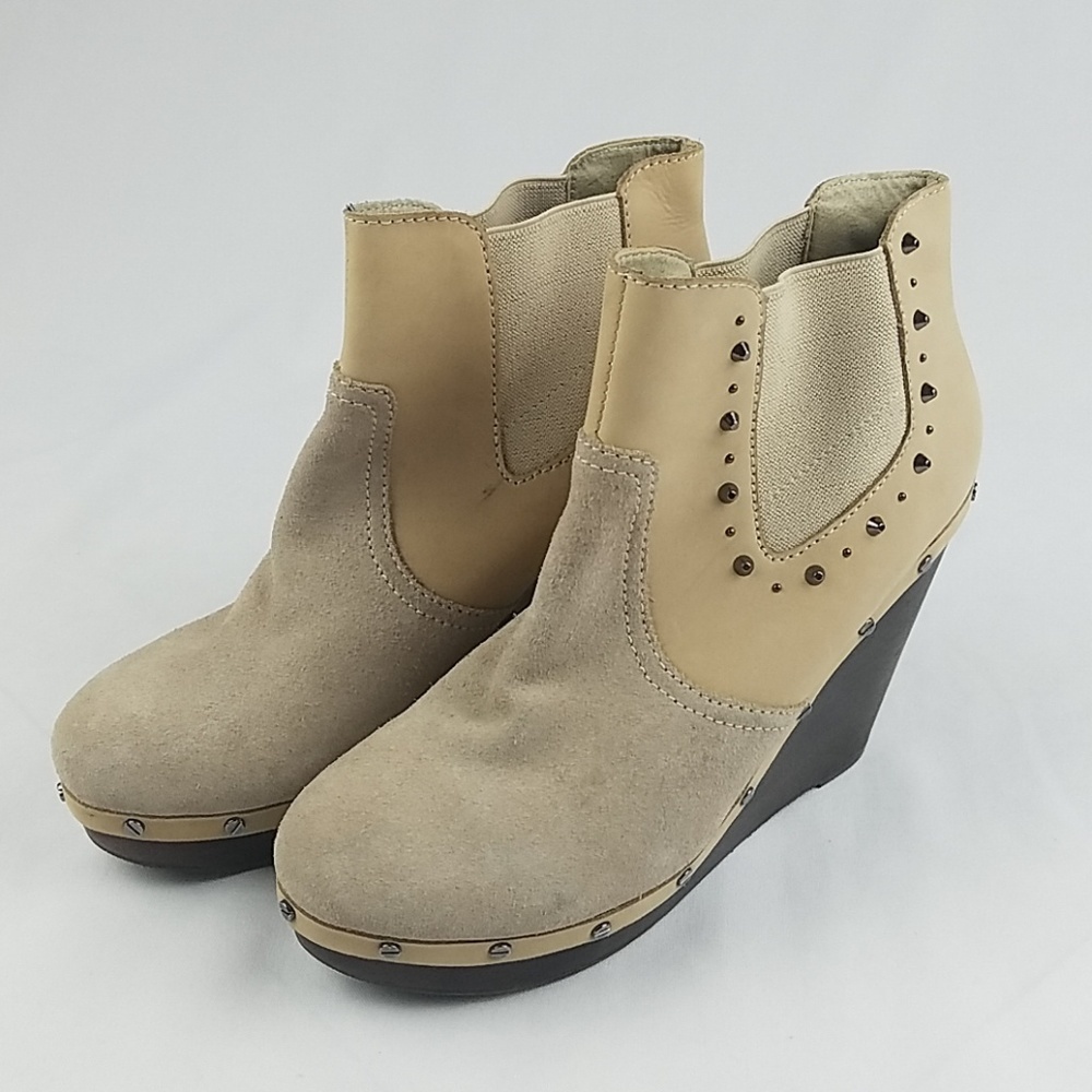 Dr. Scholl's Abbey original collection women 9 tan leather suede wedge booties
